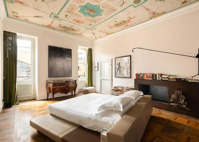 Casa Arte, A Burghesius
